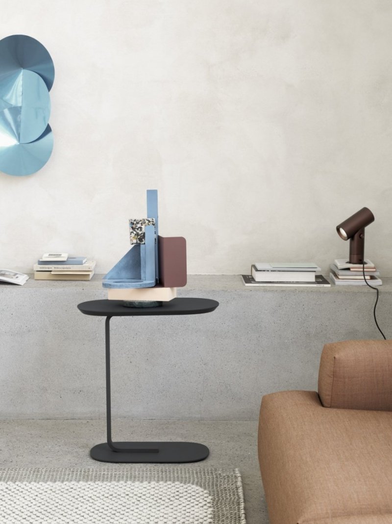 Muuto RELATE Stolik Pomocniczy - Boczny 73,5 cm Biały / Blat Dąb Naturalny
