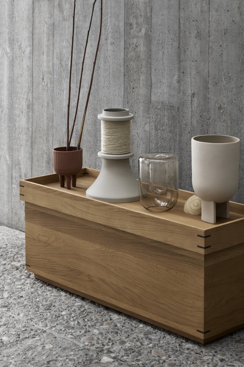 Kristina dam studio JAPANESE Stolik z Pojemnikiem M / Dąb Olejowany
