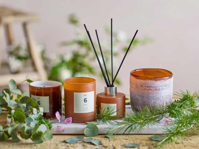 Bloomingville NO.6 Świeca Zapachowa z Naturalnego Wosku 200 g. / Sekwoja