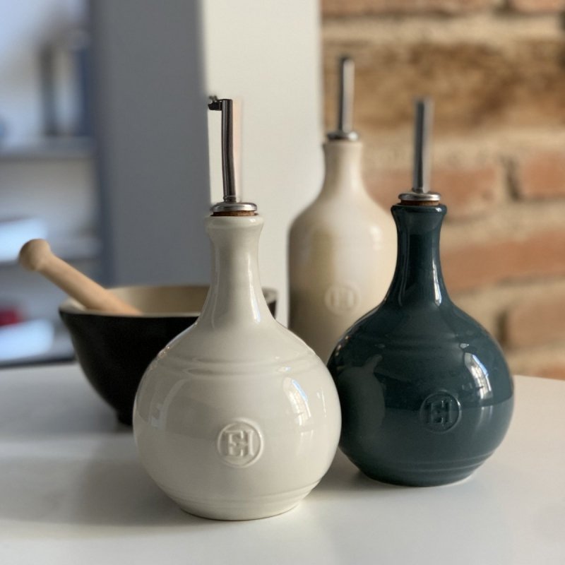 Emile Henry KITCHEN Ceramiczna Butelka do Oliwy, Octu 400 ml Kremowa