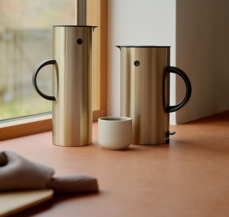 Stelton EM 77 Czajnik Elektryczny 1,5 l / Złoty Odcień Mosiądzu