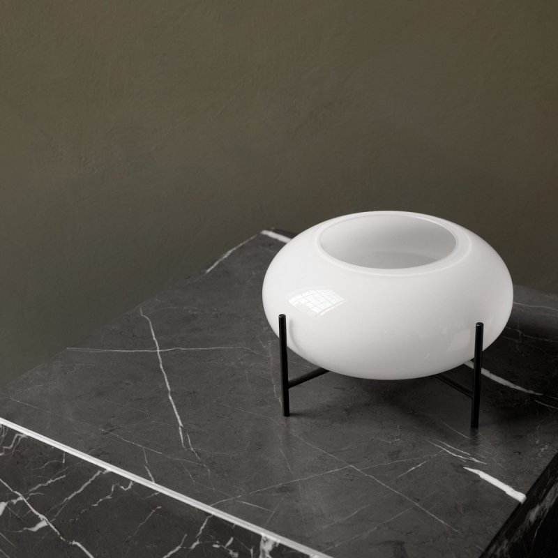 Menu ECHASSE Świecznik Tealight - Czarny z Kloszem Opal