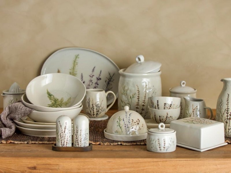 Miseczki Bloomingville Bea 300 ml w naturalnym odcieniu z florystycznym wzorem