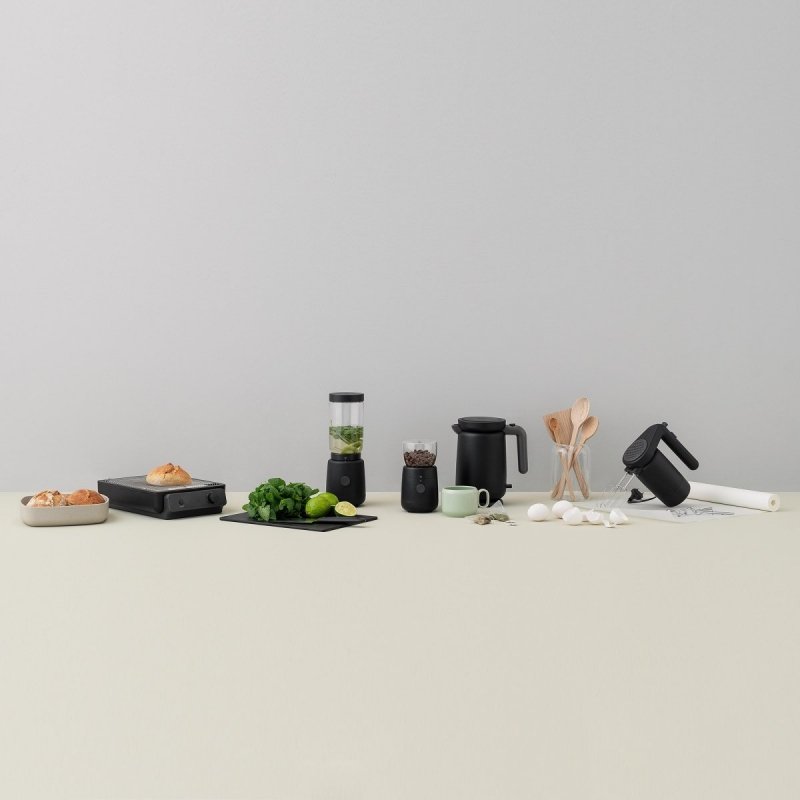 RIG-TIG by Stelton FOODIE Czajnik Elektryczny 1 l / Czarny