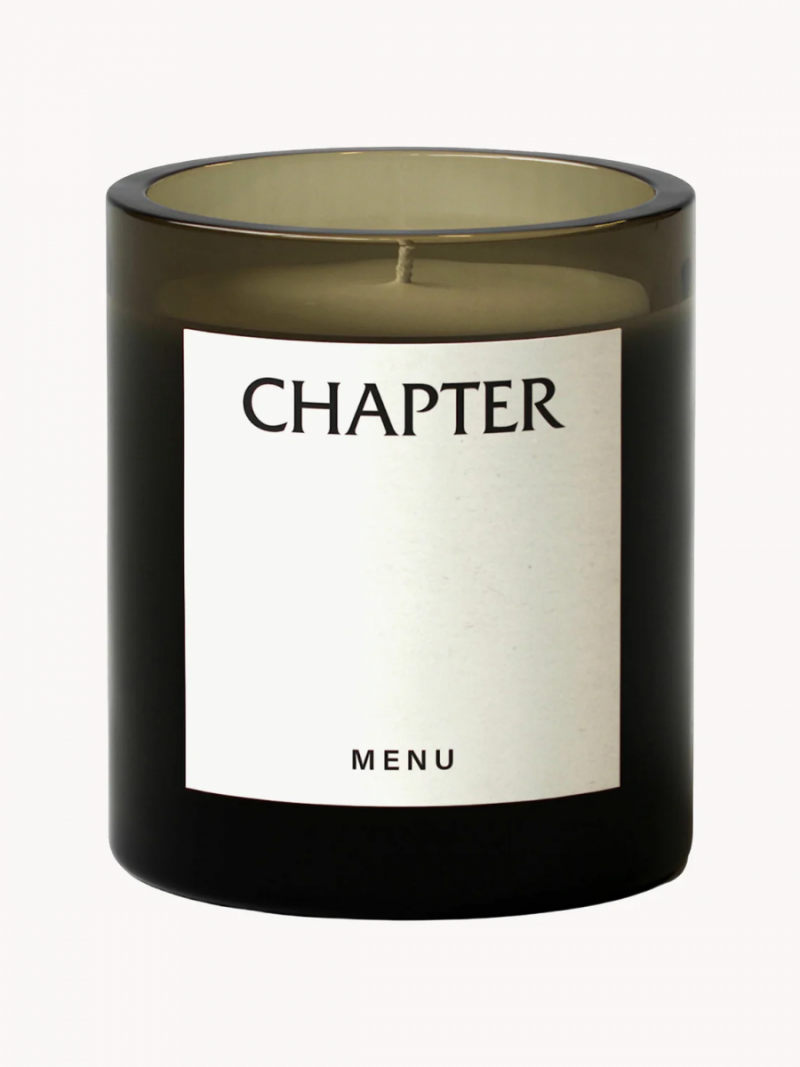 Audo Copenhagen OLFACTE Świeca Zapachowa Sojowa 235 g / Chapter (Skórka Cytrynowa, Paczula &amp; Kardamon)