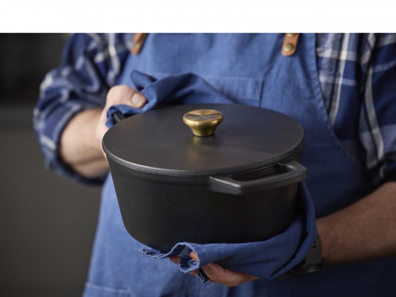 Holm CAST IRON Garnek Żeliwny 3,6 l / Czarny