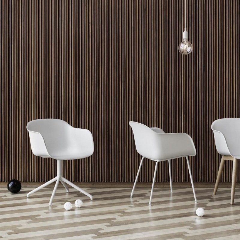 Muuto FIBER ARMCHAIR WOOD BASE Krzesło - Szare /Drewniana Rama