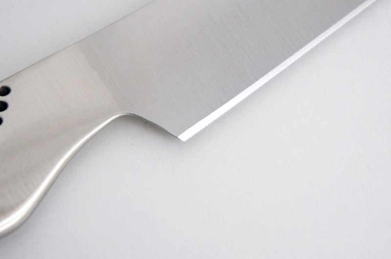 GLOBAL - Japoński Nóż Rzeźnicki do Mięsa 18 cm G-28