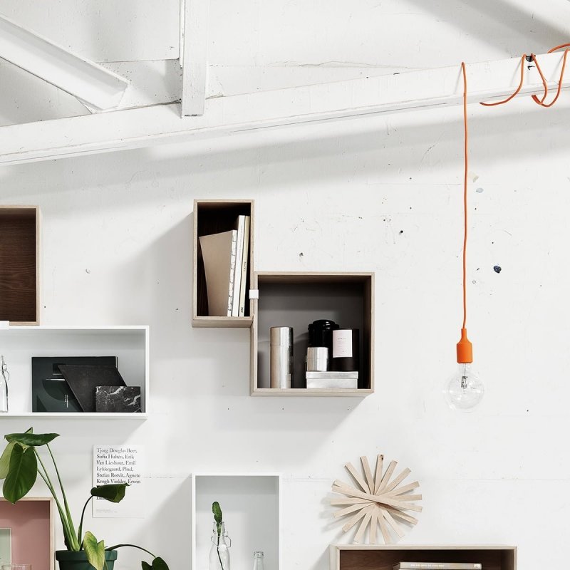 Muuto E27 Lampa Wisząca Żarówka LED / Czerwona - Deep Red