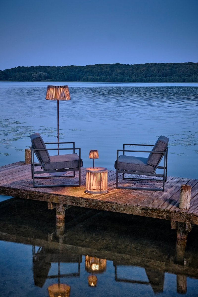 Lampa stojąca LUMEN solarna