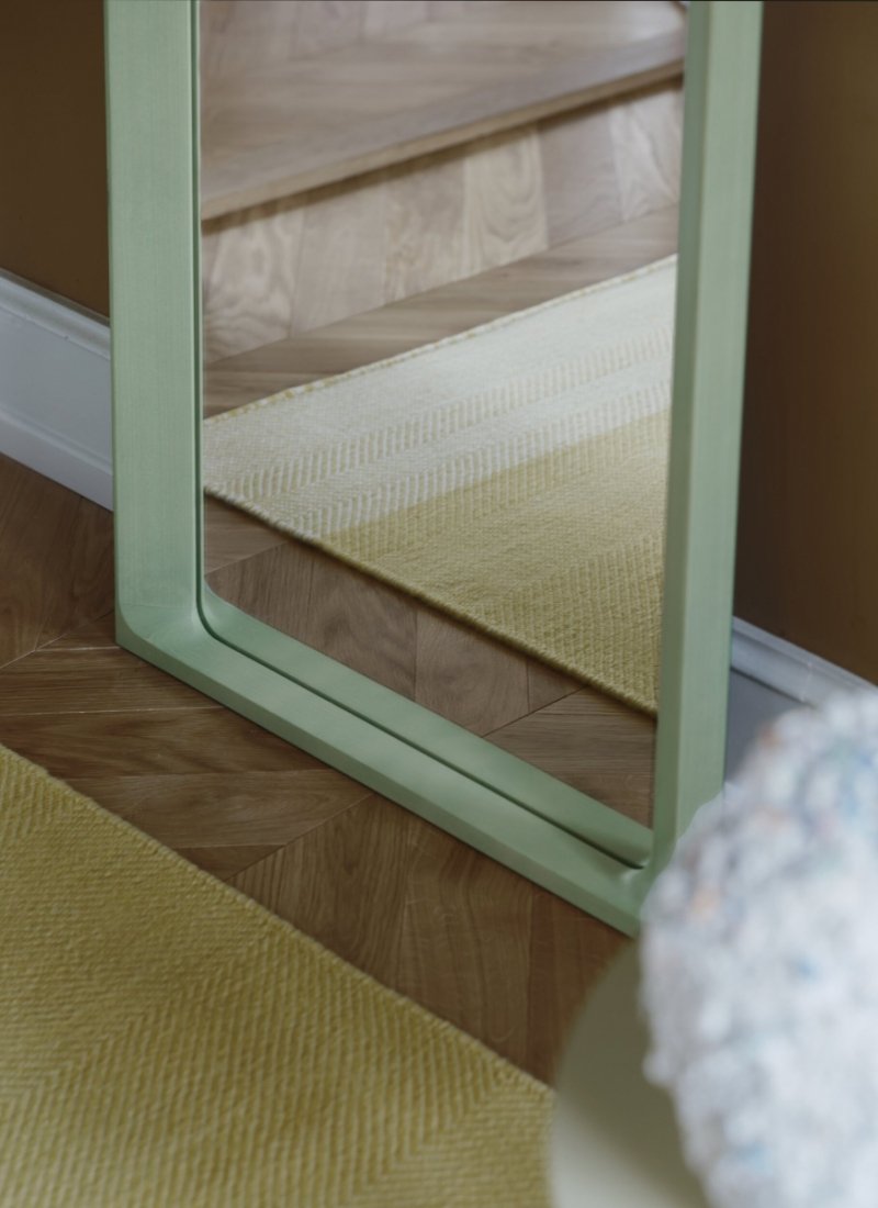 Muuto ARCED Lustro Ścienne 170 cm / Liliowe