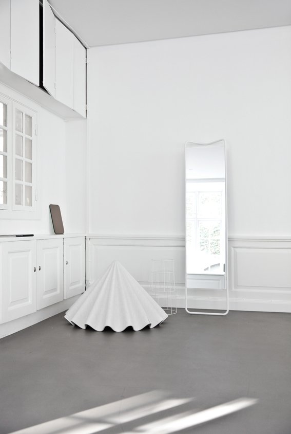 Audo DANCING Lampa Wisząca 95 cm Design Iskos-Berlin / Biała