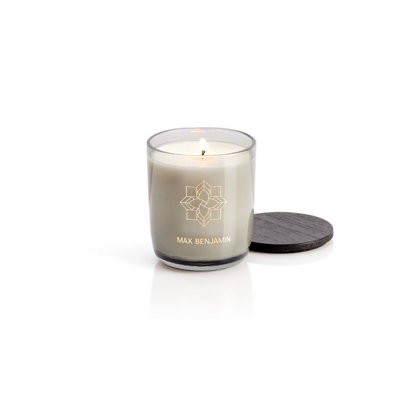 Max Benjamin CLASSIC Świeca Zapachowa 210 g / Linen Water