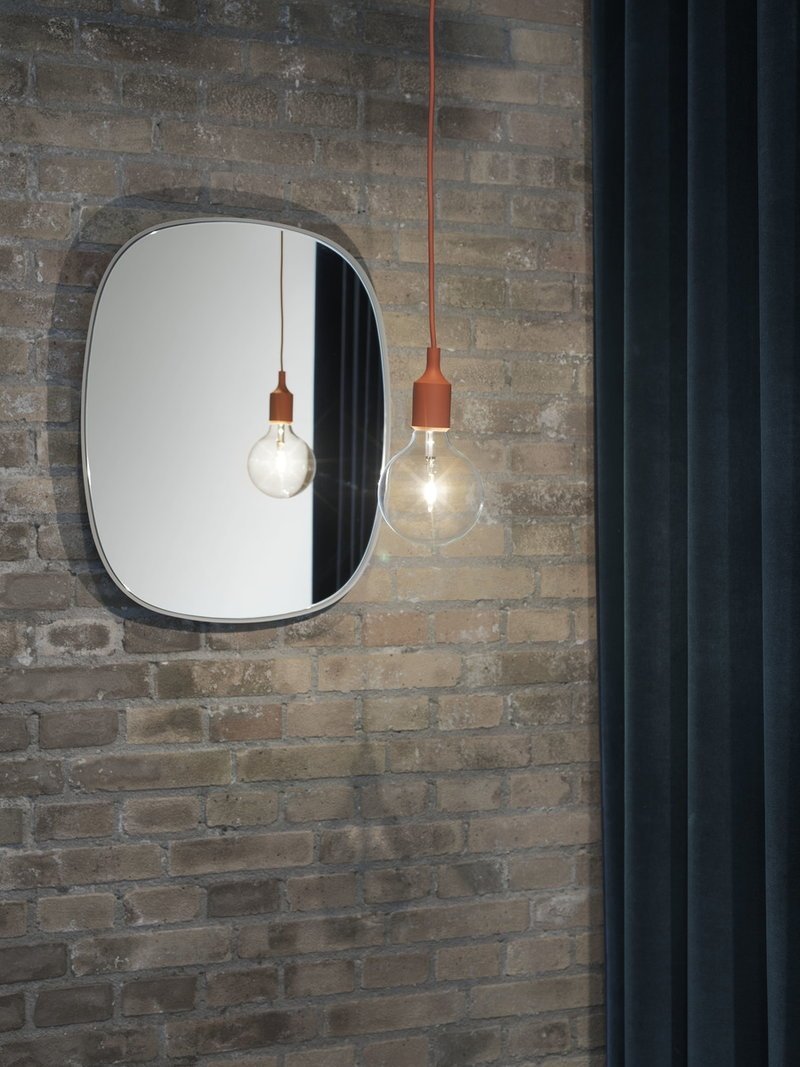 Muuto FRAMED Lustro Ścienne L - Różowe / Tafla Różowa