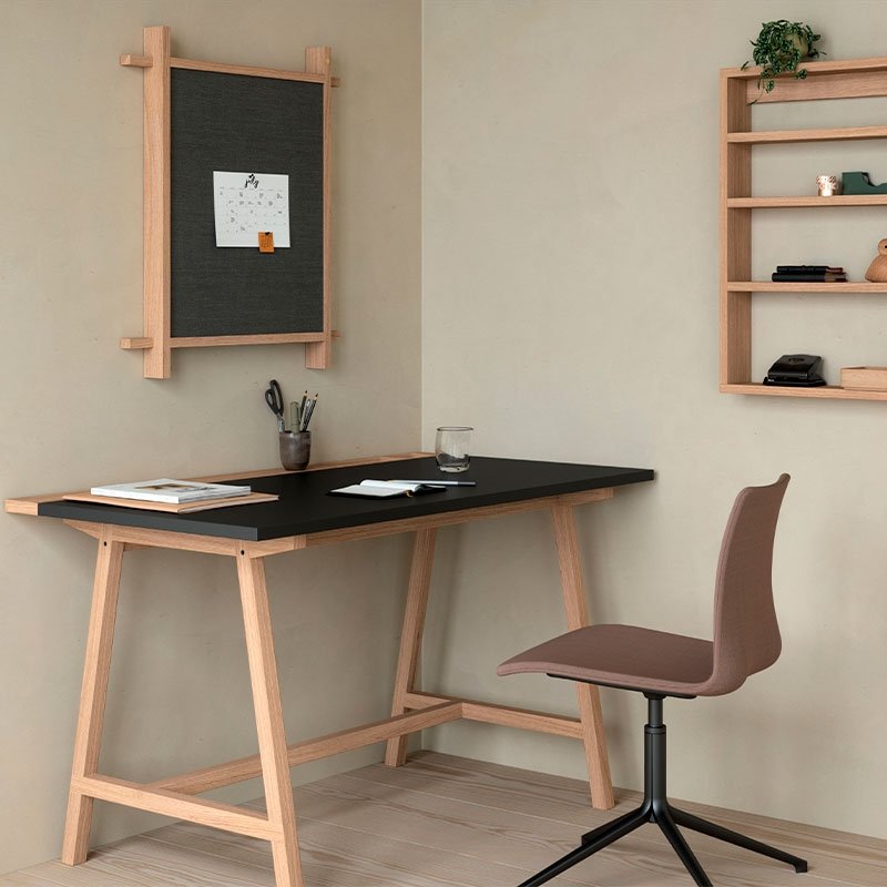Andersen Furniture COLLECT Drewniana Tablica na Notatki 74 cm / Szara