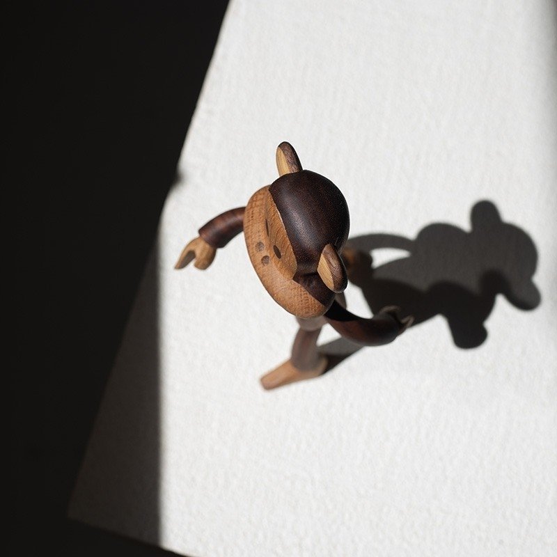 boyhood &amp; Paul Frank JULIUS Małpka 15 cm  / Drewno Orzechowe