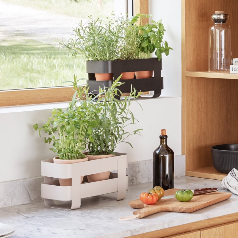 Eva Solo KITCHEN Organizer - Doniczka do Ziół z Systemem Nawadniania / Czarna 