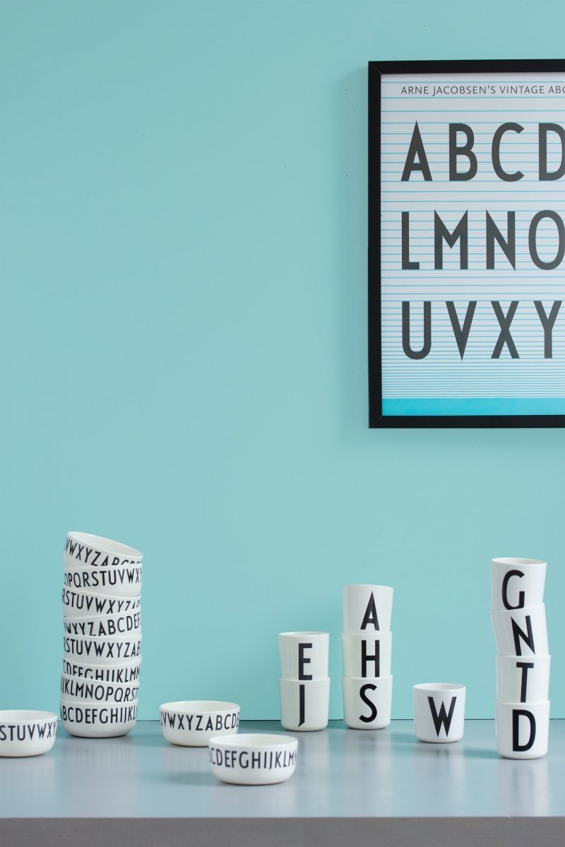 Design Letters AJ Vintage - Kubek Porcelanowy - Litera U