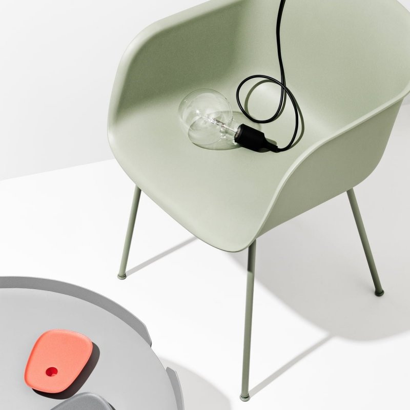 Muuto FIBER ARMCHAIR TUBE BASE Krzesło - Szare