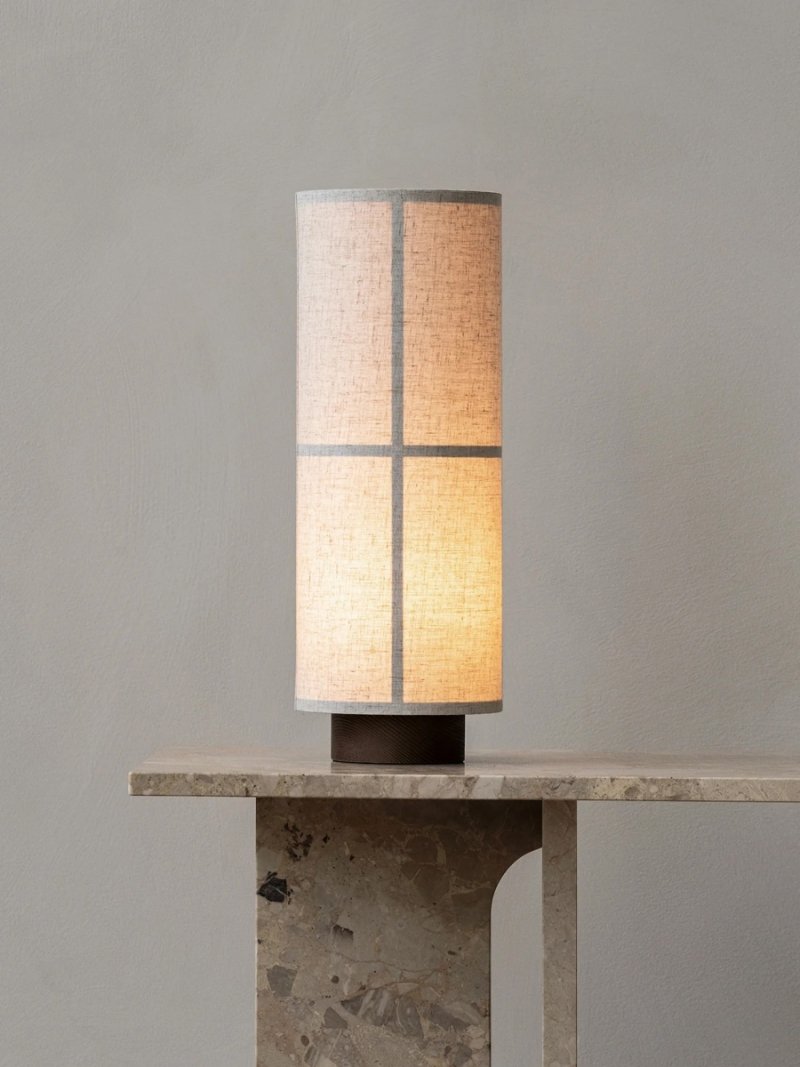 Audo HASHIRA Lampa Stołowa na Drewnianej Podstawie / Klosz z Naturalnego Lnu