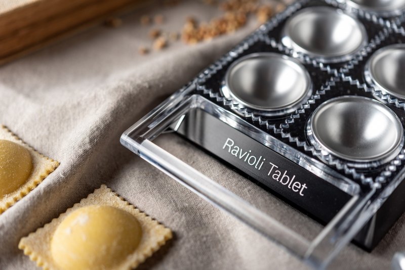 Marcato DESIGN LINE Forma do Ravioli w Kwadratach 5x5 cm 10 Szt. / Szara