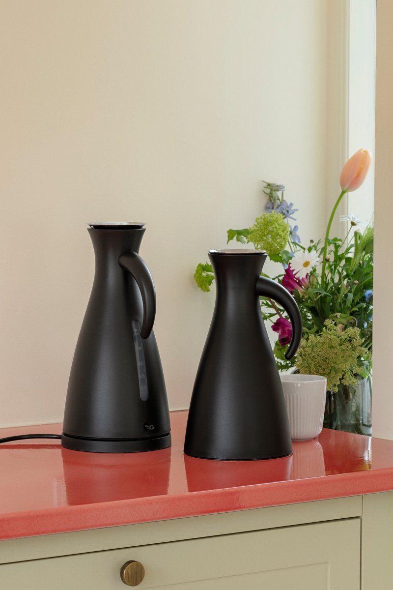 Eva Solo – czajnik elektryczny 1,5 l z obrotową podstawą