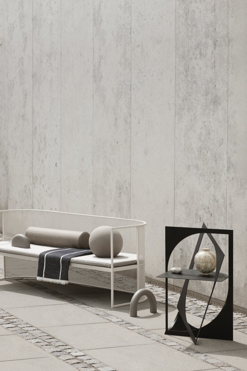 Kristina dam studio BAUHAUS Sofa Ogrodowa / Biała