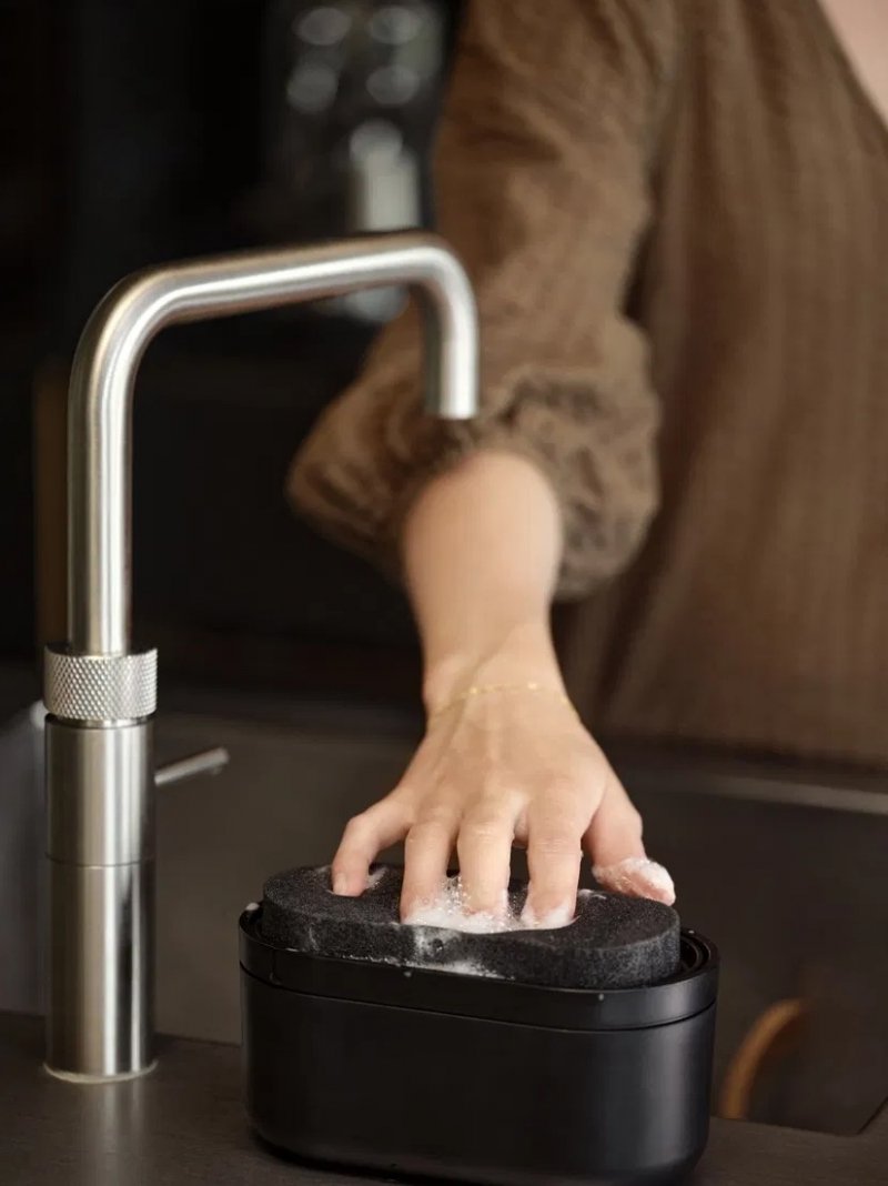 ZONE Denmark SINGLES Gąbka do Mycia Naczyń - Zestaw z Ociekaczem / Czarny