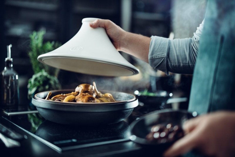 Emile Henry DELIGHT Tagine 4 l Indukcja - Czarny