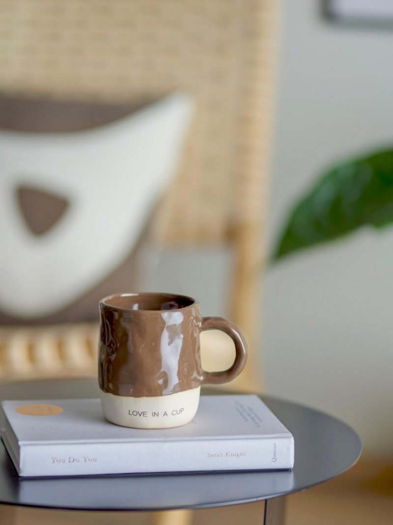 Bloomingville NEO Kubek 330 ml Brązowy / Love in a Cup