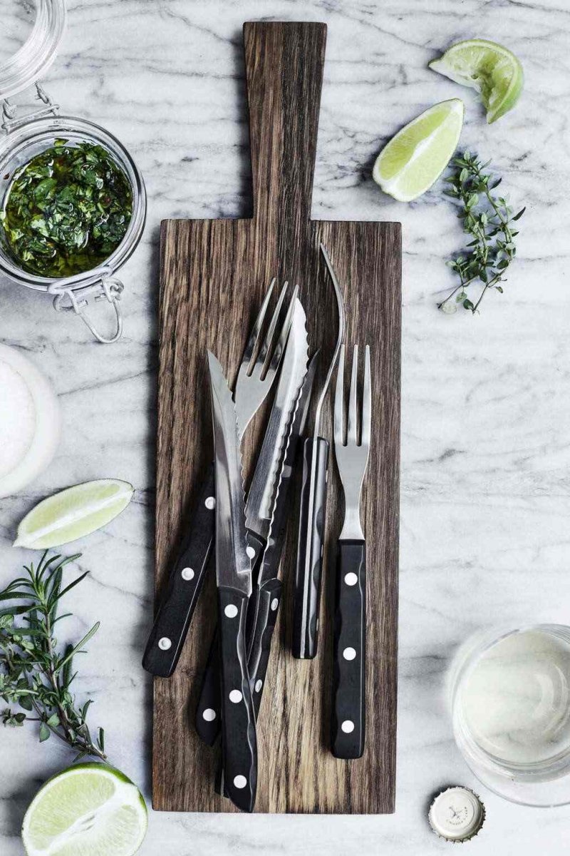 Prezentowy komplet do steków w drewnianym pudełku