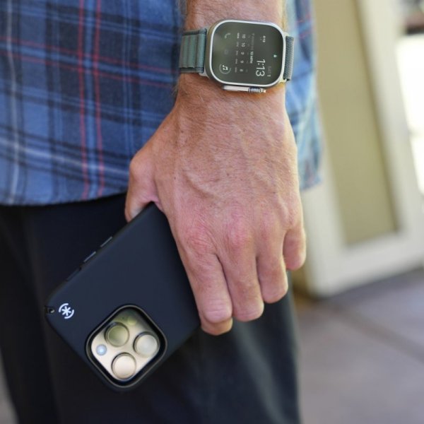Speck Presidio2 Pro - Antybakteryjne etui iPhone 14 Pro (Black / Black / White)