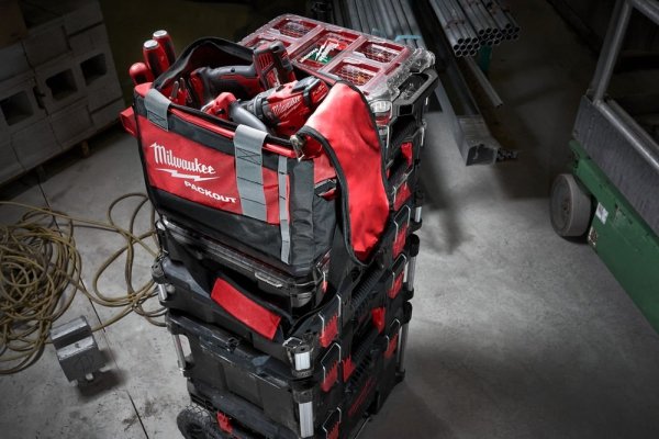 Torba na ramię Packout 38cm Milwaukee