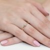 Pierścionek złoty 585 z brylantem 0,15ct zaręczynowy W-256