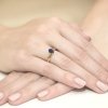 Pierścionek złoty 585 z brylantami 0,03ct szafirem 0,70ct W-68