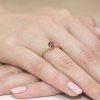 Pierścionek złoty 585 z szafirem 0,70ct brylantami 0,05ct zaręczynowy W-67