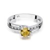 Pierścionek złoty 585 z brylantami 0,03ct cytrynem 0,50ct W-106