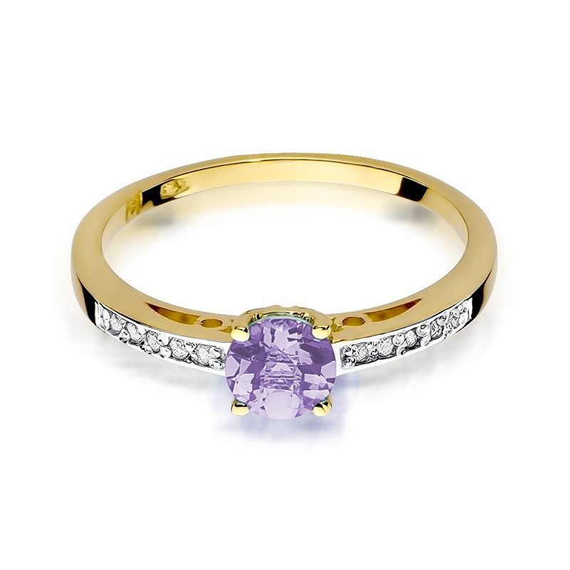 Pierścionek złoty 585 oliwin 0,60ct brylantami 0,05ct W-66