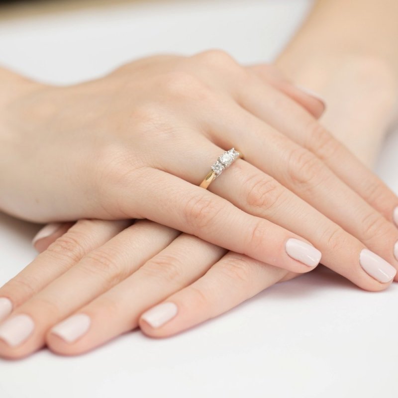 Pierścionek złoty 585 z brylantami 0,49ct W-344 zaręczynowy