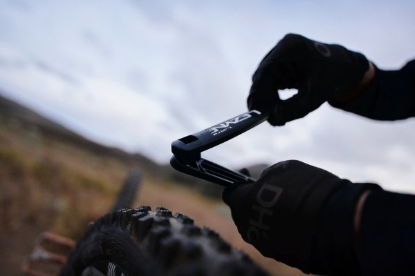 Łyżki do opon Lezyne Tubeless Power XL — czarne (2 szt.)