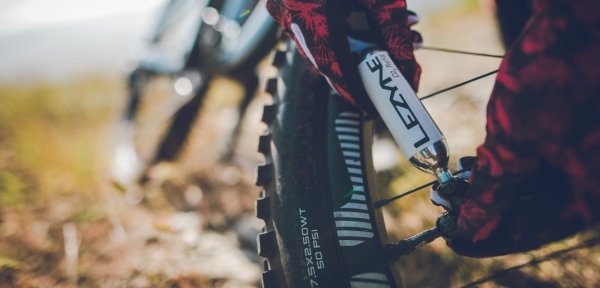 Pompka CO2 Lezyne Twin Speed Drive CNC