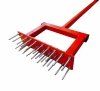 Aerator ręczny do napowietrzania trawnika MetalFab