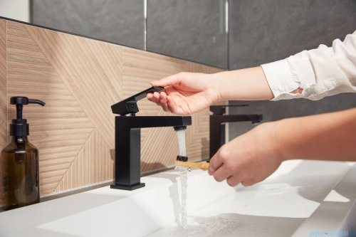 KFA LOGON BLACK bateria umywalkowa czarny 5132-815-81