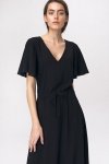 Czarna sukienka maxi z rozkloszowanym rękawem - S137
