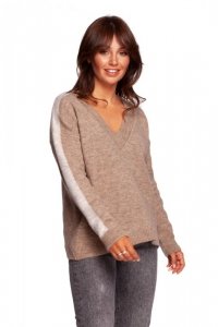 BK093 Sweter w serek z kontrastowymi lampasami - jasnobrązowy