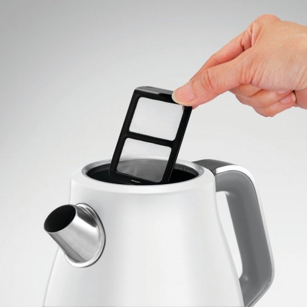 Czajnik Morphy Richards Evoke Jug Biały (WYPRZEDAŻ)