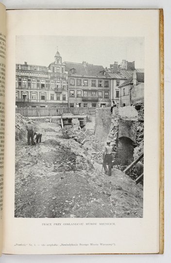 PRZEKRÓJ. Miesięcznik poświęcony sprawom Polski.