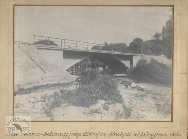 [USTRZYKI Dolne - most żelazno-betonowy [rozp. 22.0 m] na Strwiążu w Ustrzykach doln. - fotografia widokowo-sytuacyjna]