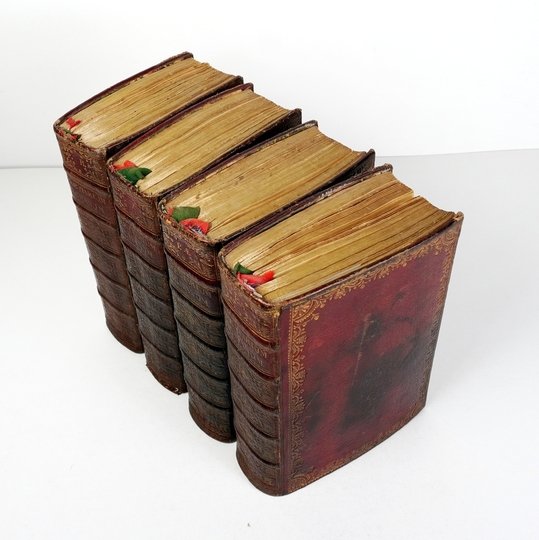 BREVIARIUM Romanum Ex decreto Sacro-Sancti Concilii Tridentini restitutum. S. PII V. Pontificis Maximi Jussu editum, Clementis VIII [...] Urbani PP. VIII. Auctoritate recognitum. In quo omnia fuis locis ad longum profita funt, pro majori recitantium commo