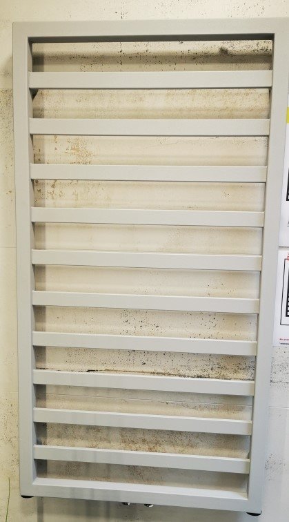 GAMABIK - Grzejnik łazienkowy NATSUMI 720/530 RAL 9006